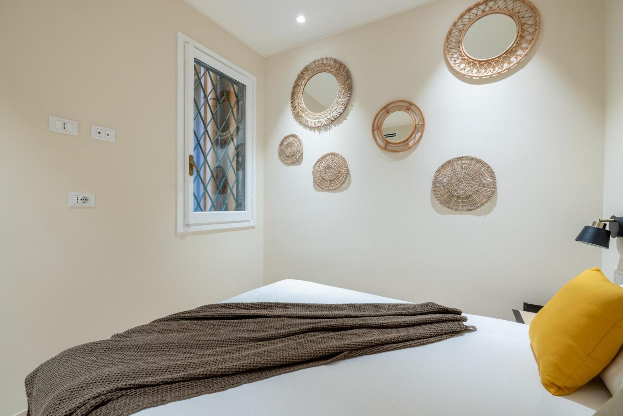 Charming 3 Bedroom Apartment In The Historic Center Roma Exterior foto