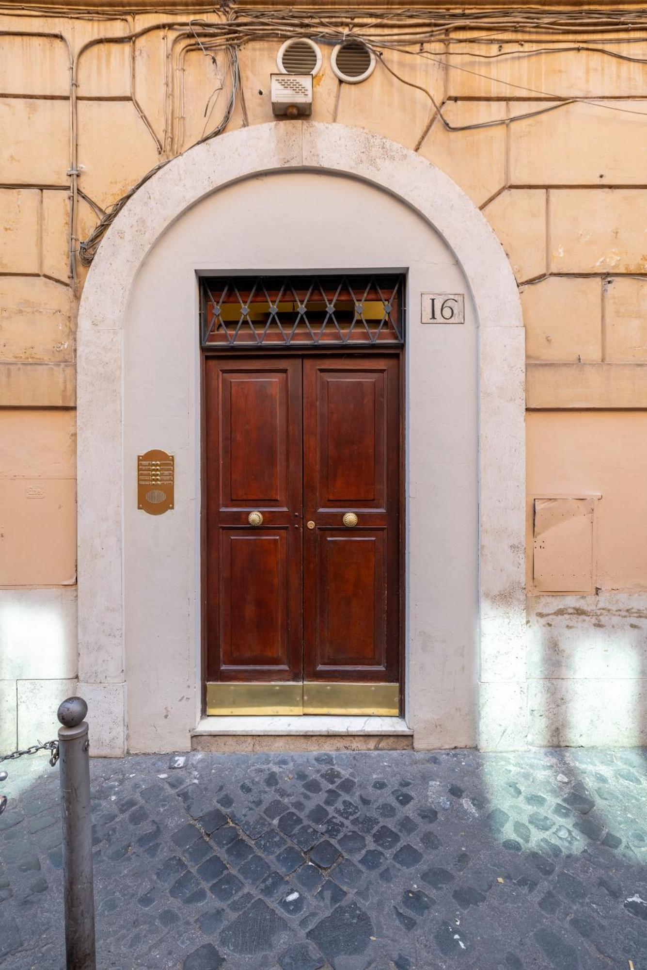 Charming 3 Bedroom Apartment In The Historic Center Roma Exterior foto